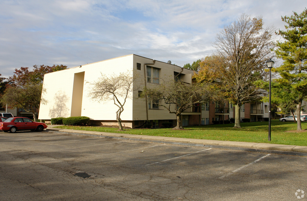 Primary Photo - The Trails at Arbor Court