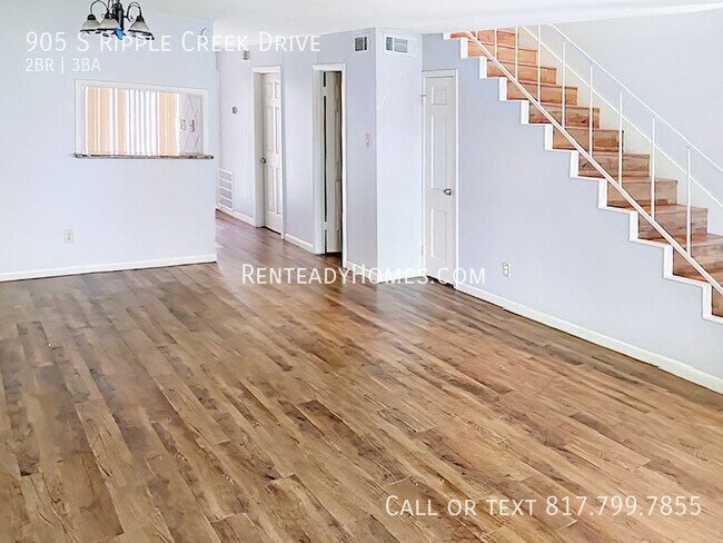 Foto del edificio - 905 S Ripple Creek Dr