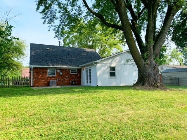 Building Photo - EAST SIDE 4 BR HOME AVAILABLE NOW!