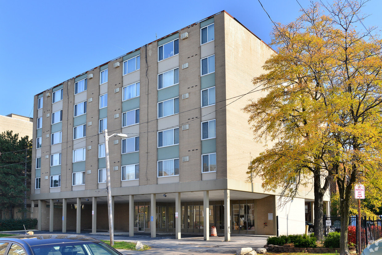 Primary Photo - Shaker Square Towers