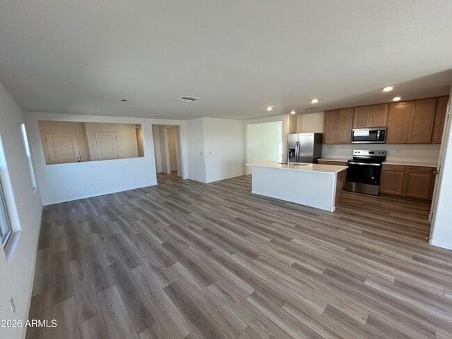 Foto del edificio - 24367 W Jessica Ln