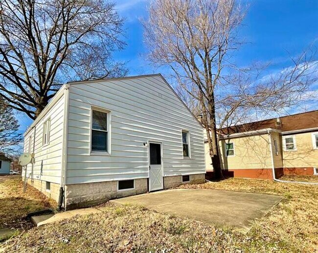 Foto del edificio - 322 S Hickory St