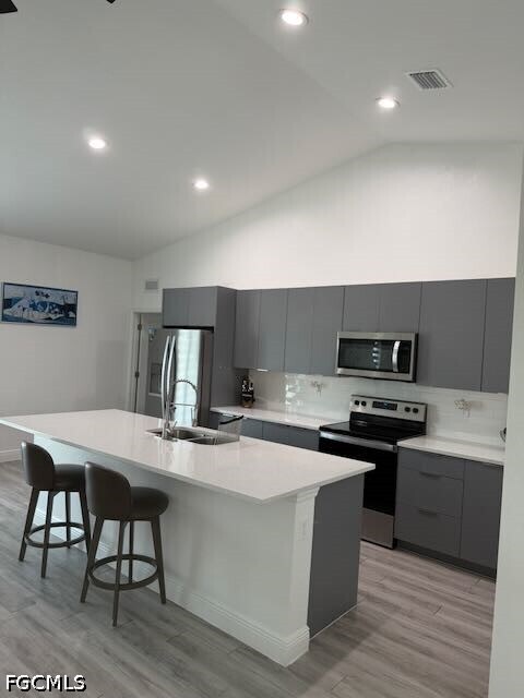 Building Photo - 8041 Sherwood Cir