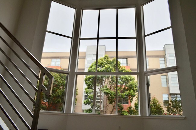 Foto del edificio - 301 Gough St
