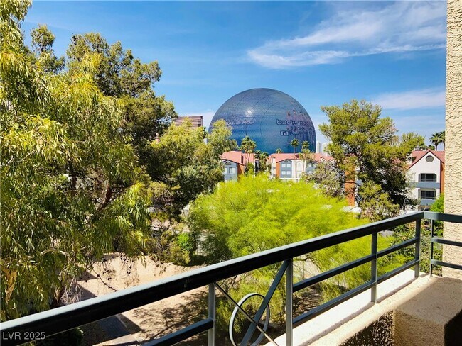 Foto del edificio - 230 E Flamingo Rd
