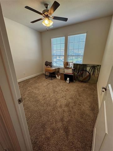 Foto del edificio - 11208 Glover Ln