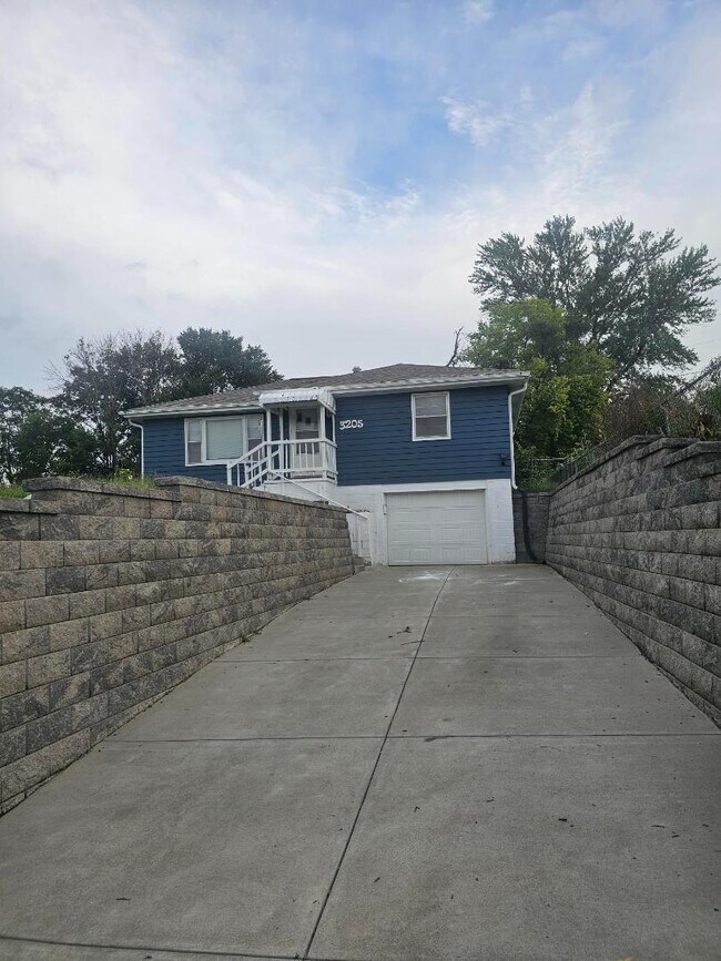 Foto del edificio - 3205 Emmet St