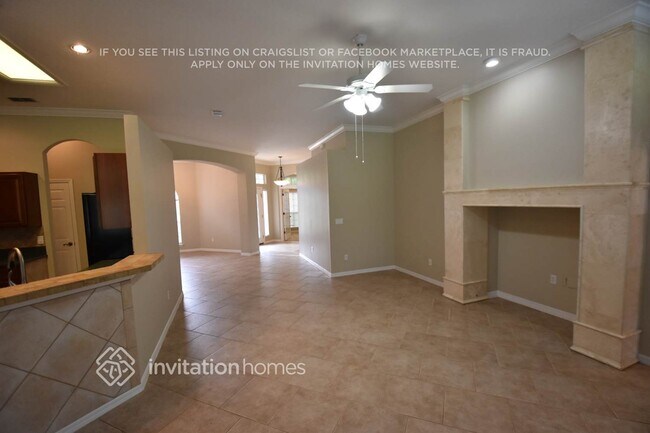 Foto del edificio - 893 Blackberry Ln