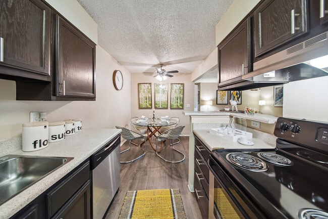 Building Photo - ReNew Pinehurst