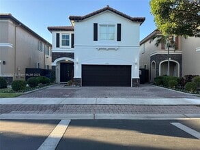 Building Photo - 11229 NW 44th Terrace