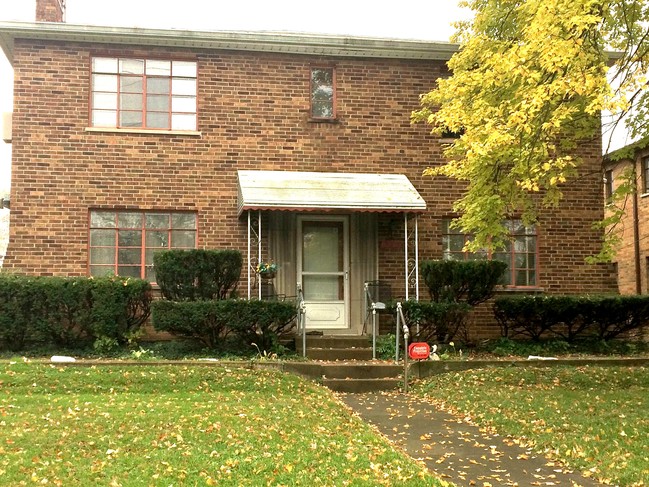 Building Photo - 7208 Reading Rd