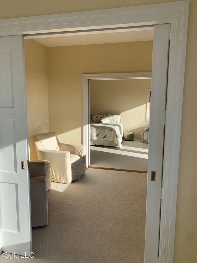Foto del edificio - 3 br, 2.5 bath House - 432 Botsford Ln