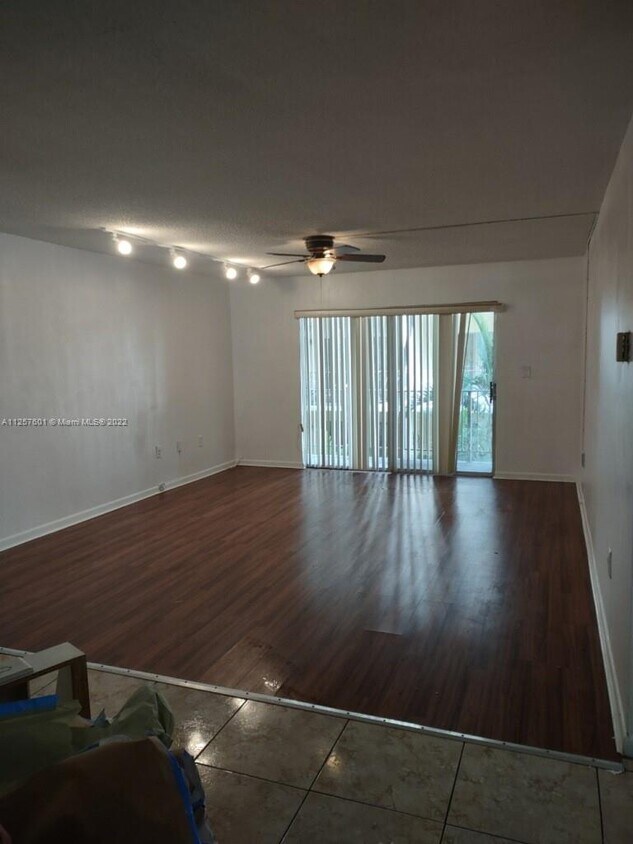 11925 NE 2nd Ave B216 North Miami Fl 33161 - 11925 NE 2nd Ave  B216 North Miami Fl 33161