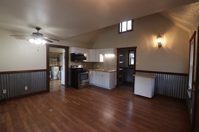 Foto del edificio - 1800 Newport Rd