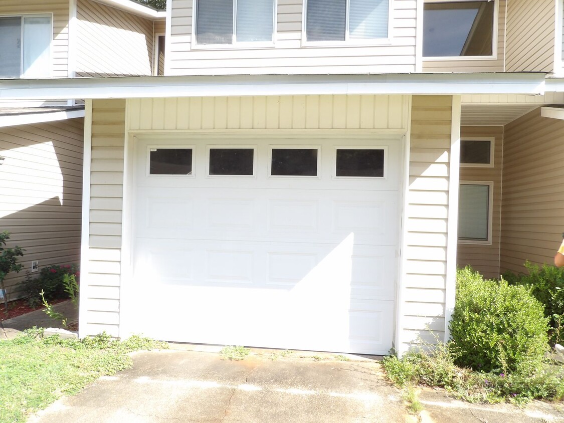 Primary Photo - Candlebrook Townhomes, Enterprise, AL