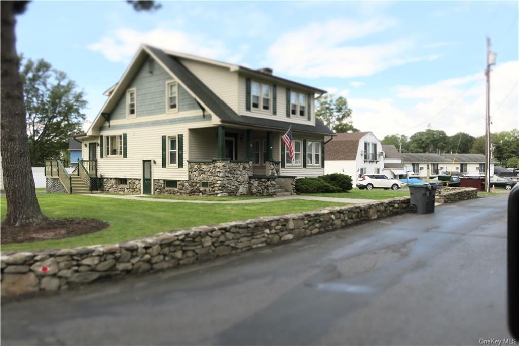 16 Alabama Pl, Middletown, NY 10940 House Rental in Middletown, NY