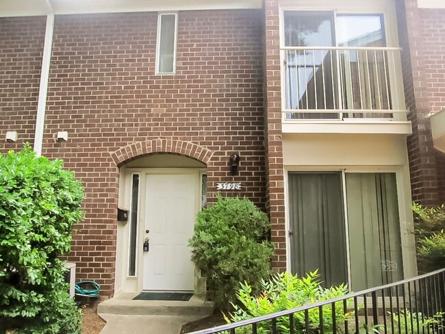 Classic and Charming 3 Bedrood 2.5 Bathroo... - Classic and Charming 3 Bedrood 2.5 Bathroo... House