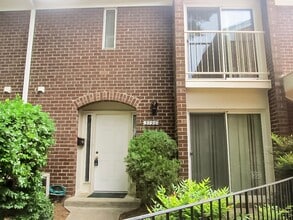 Building Photo - 3798 Persimmon Cir