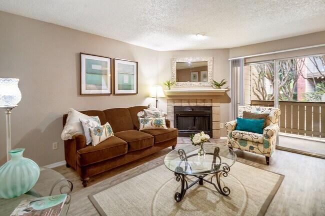 Foto del edificio - 701 W Longspur Blvd