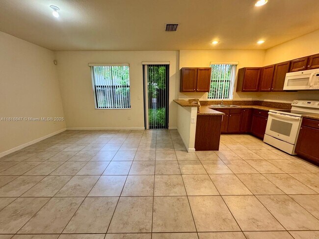 Foto del edificio - 23762 SW 118 Ave