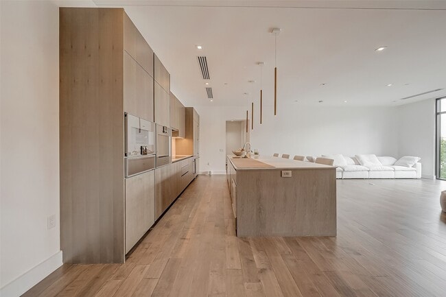 Foto del edificio - 2710 Steel St