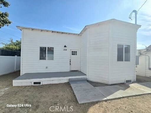 Foto principal - 1354 E 94th St