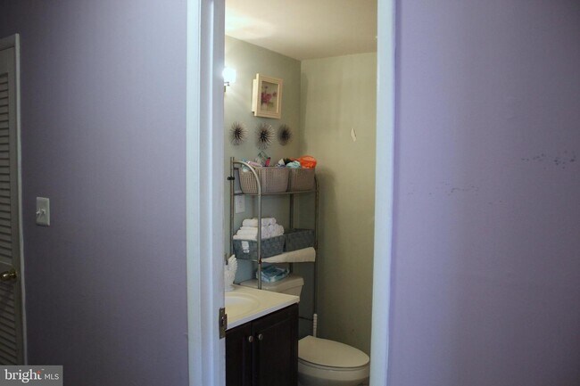 Foto del edificio - 7612 Savannah St