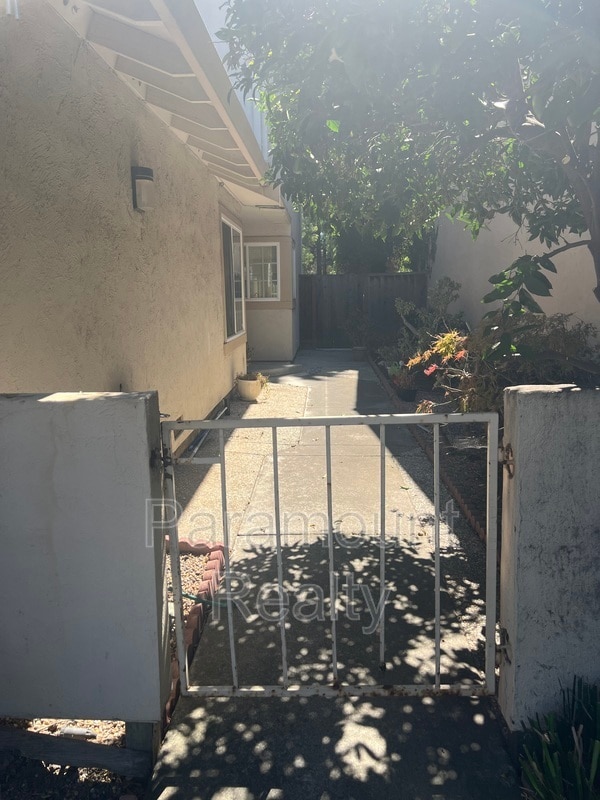 Foto del edificio - 1964 N Star Ct