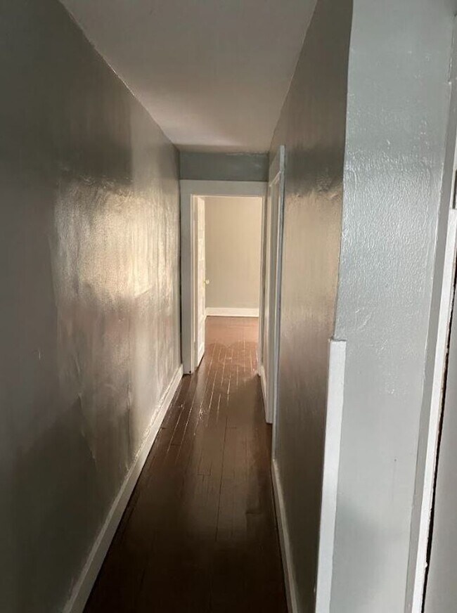 Foto del edificio - 139-141 Edgar Ave