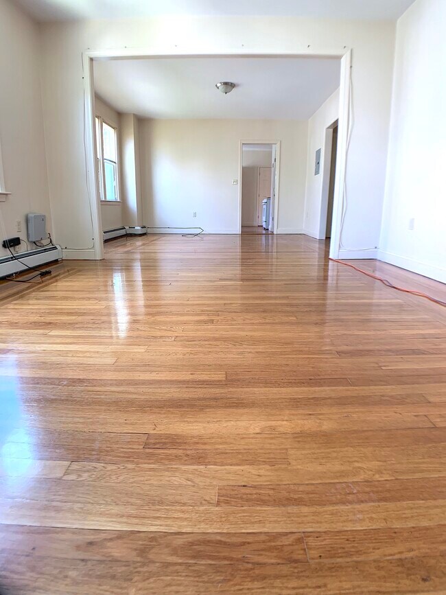 Foto del edificio - 134 Lenox Ave