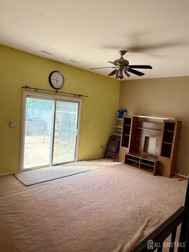 Building Photo - 23 Redbud Rd