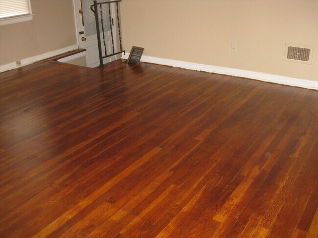 Foto del edificio - 935 E Weber Rd