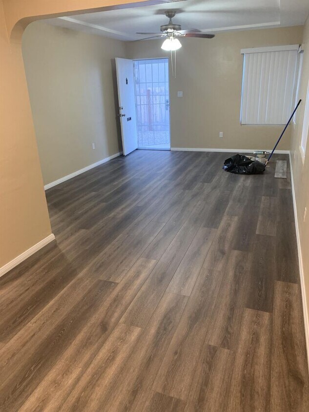 2956 L. St - 2956  L.  St