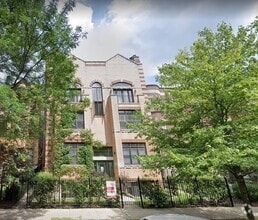 Building Photo - 4053 N Kenmore Ave