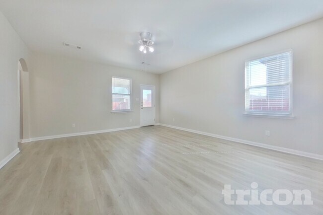Foto del edificio - 6008 Obsidian Creek Dr