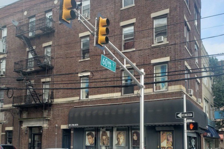 Front - 6000 Hudson Ave