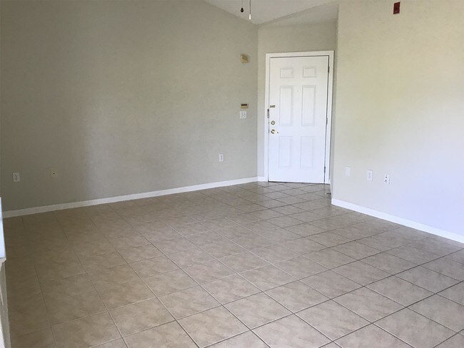 Foto del edificio - 1655 The Greens Way