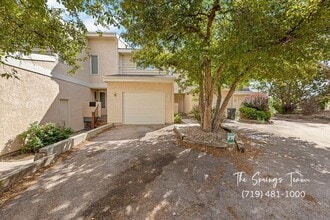 Building Photo - 5448 Fiesta Ln