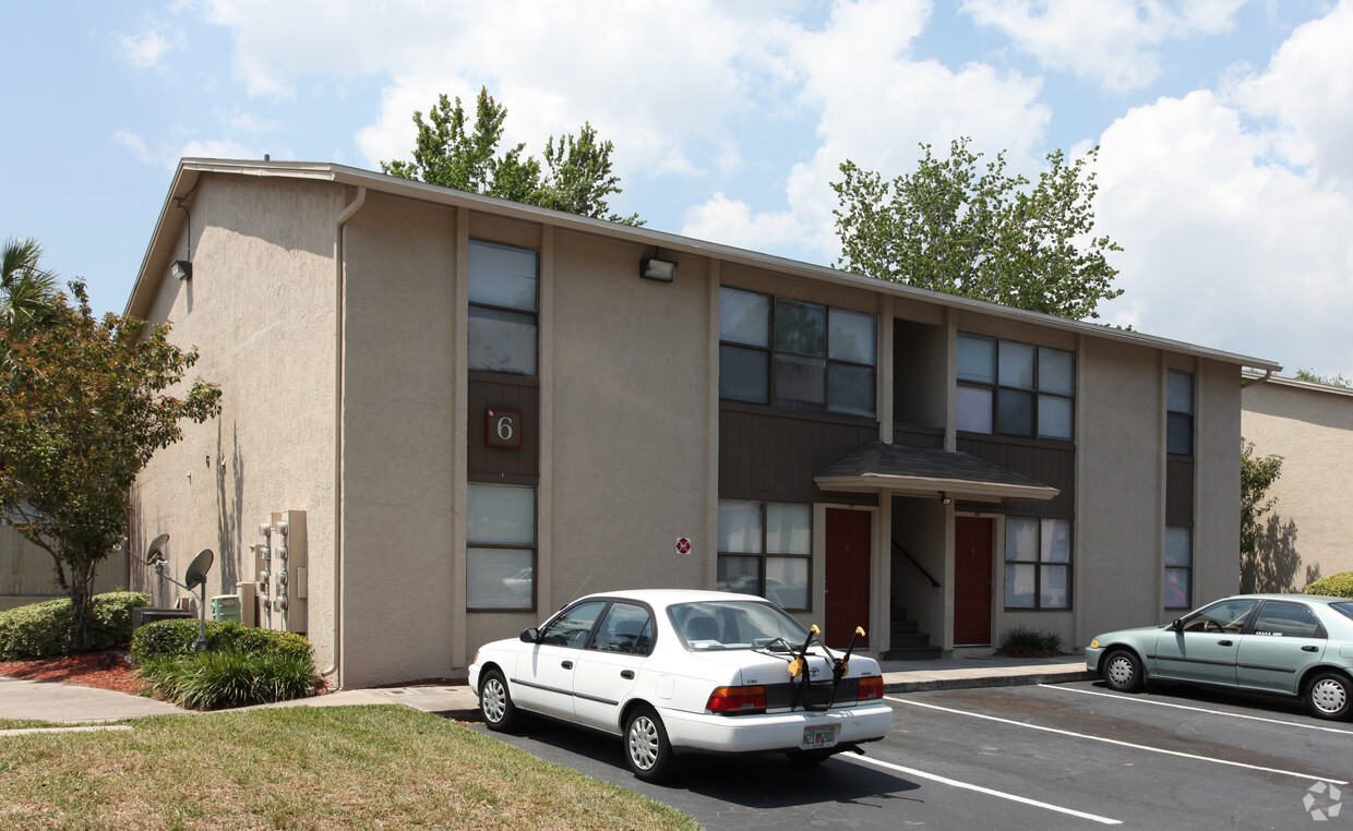 Building Photo - Carrington Place Apartments