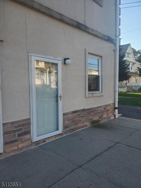 Primary Photo - 275 Delawanna Ave