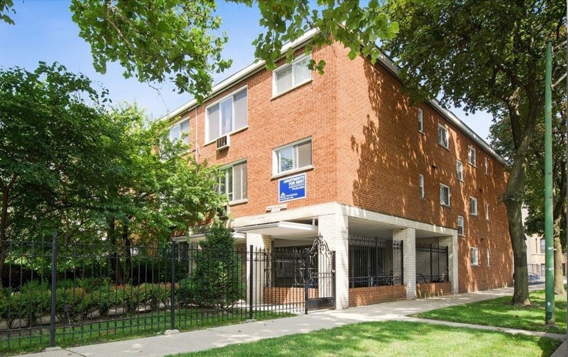 Foto principal - 2600 W Logan Blvd