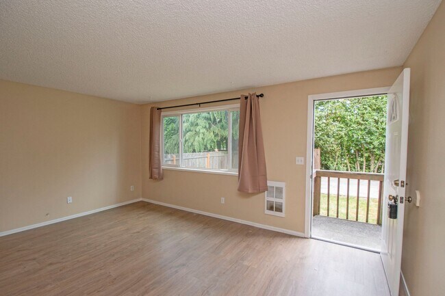 Foto del edificio - 2204 E 35th St
