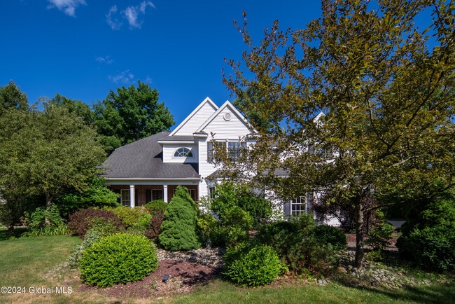 Building Photo - 20 Fairhill Rd