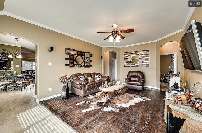 Building Photo - 2328 Wichita Tr