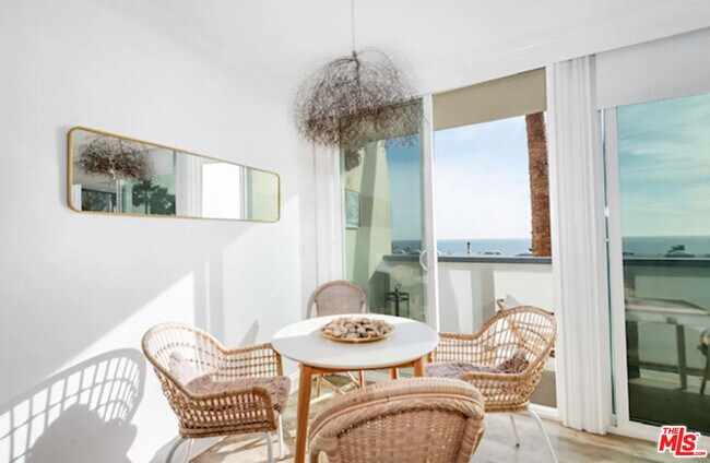 Foto del edificio - 11868 Starfish Ln