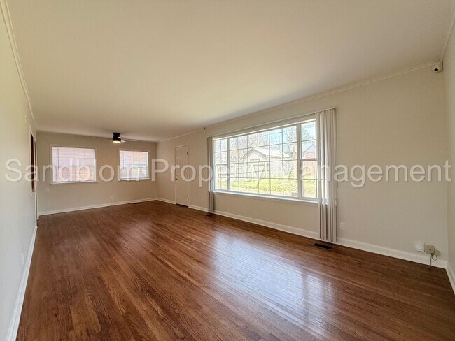 Foto del edificio - For Lease | Midtown Tulsa | Available Now!