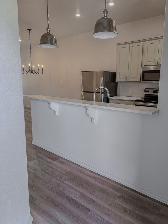 Foto del edificio - 2 Bedroom 2 Bathroom