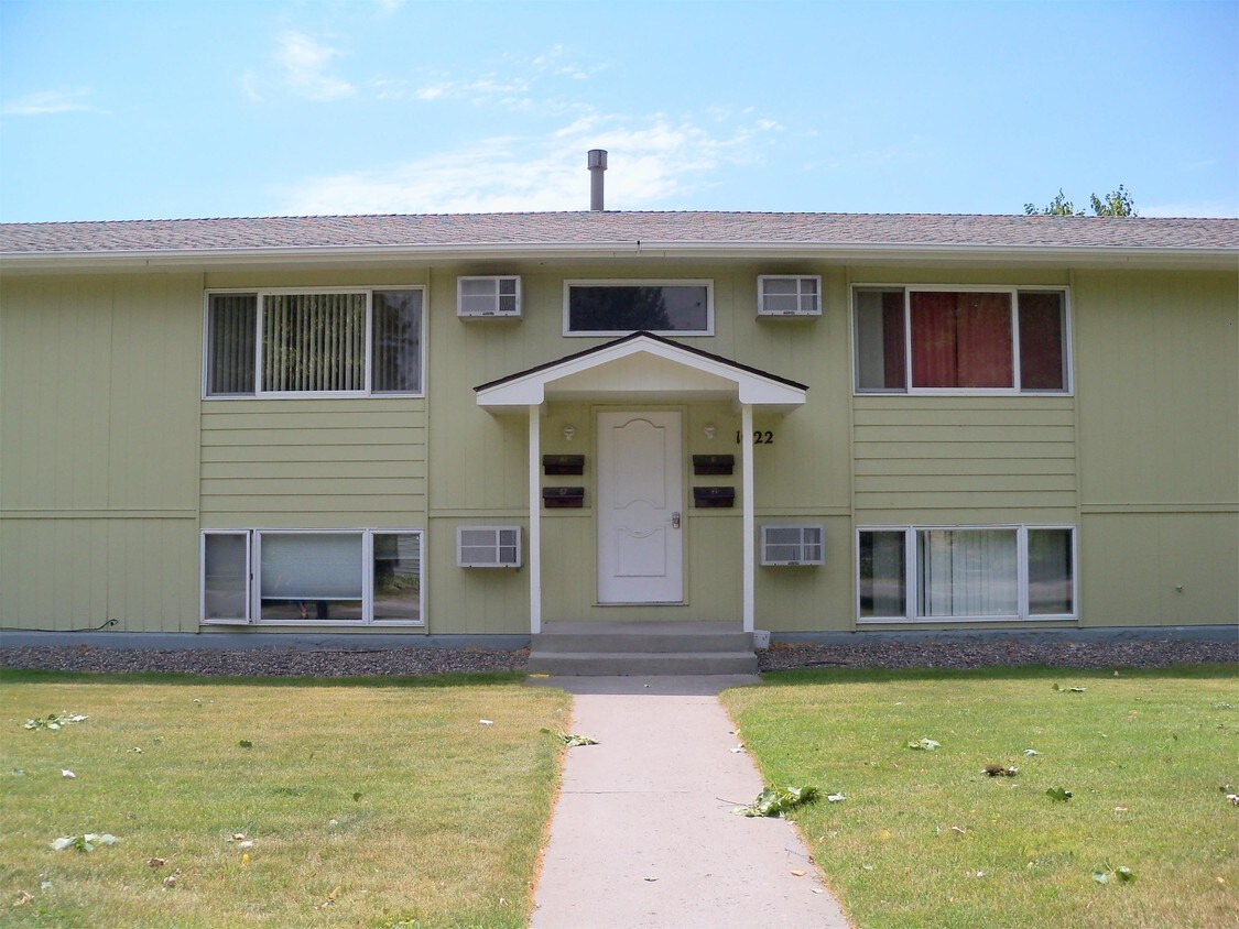 1028 Howard Ave Unit 3, Billings, MT 59102 Apartment for Rent in Billings, MT