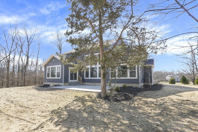 Foto del edificio - 7570 Dublin Rd