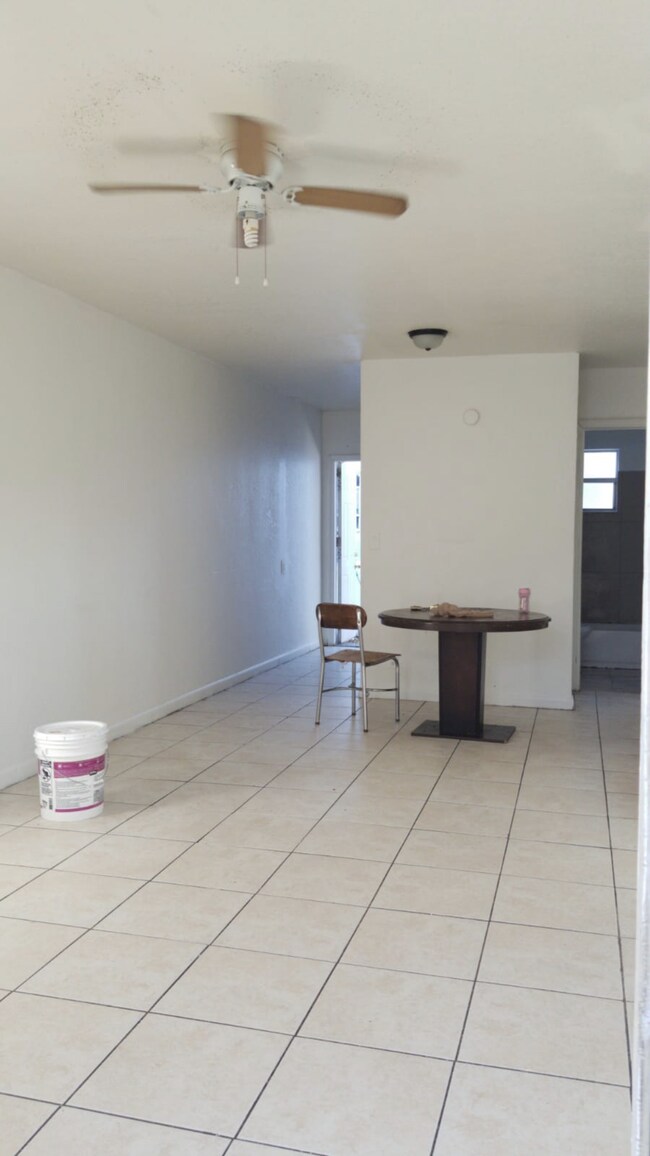 Foto del edificio - 620 NW 14th Ave